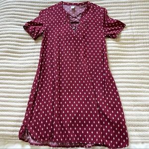Old Navy Dark Red Dress with White Pattern - Size XS
